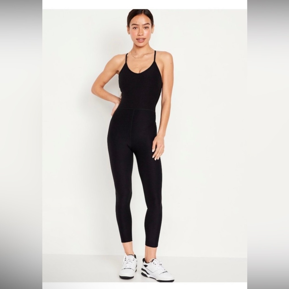 Old navy active wear jumpsuit cloud xsmall